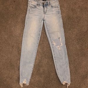 american eagle ripped jeans.